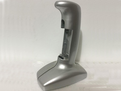 如何去除塑料表面的污渍